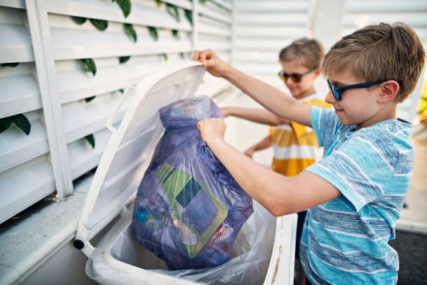 Best Construction Debris Removal  in Anniston, AL